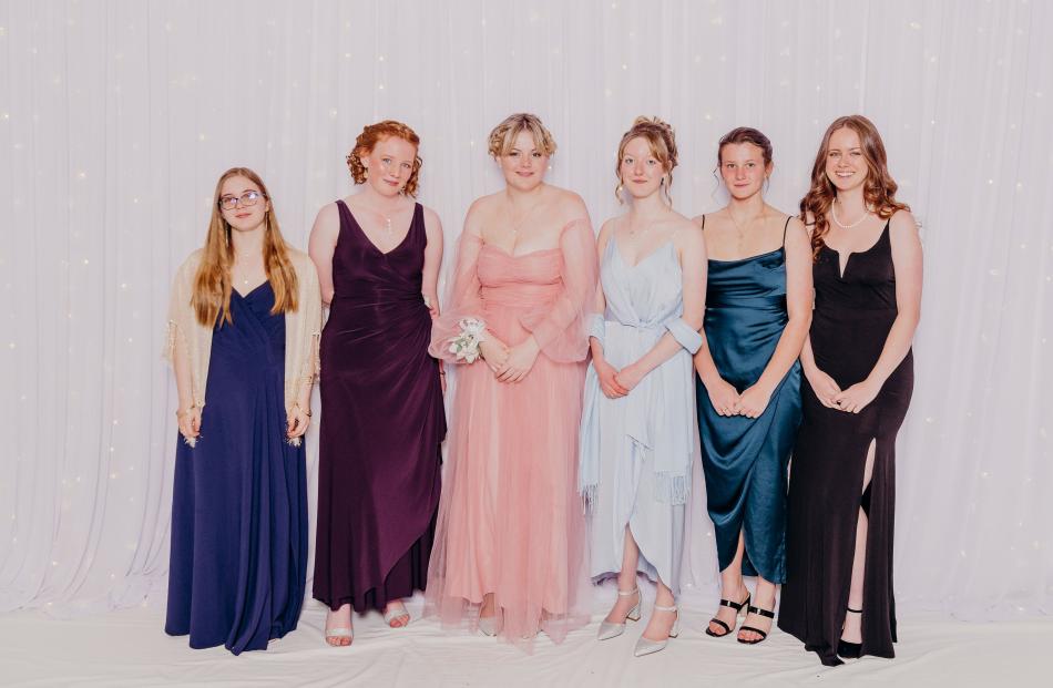 Abbey Dawson-Brown, Abi McArthur, Ella Coudret, Matilda Alcock, Josie Bennie and Kairi Mortensen...