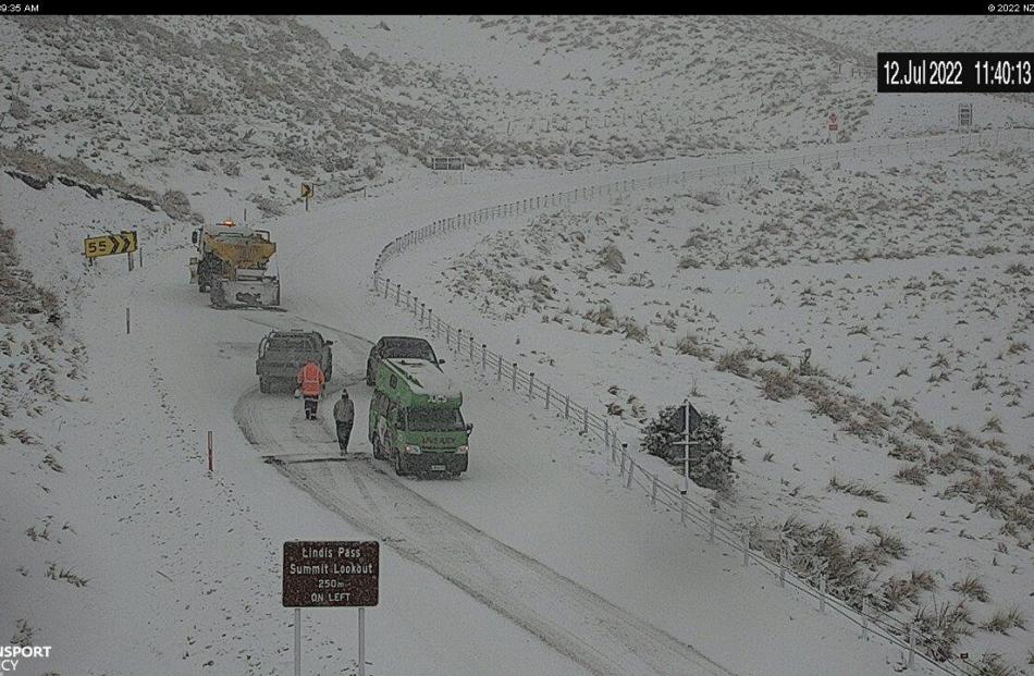 A campervan is stranded on the Lindis Pass. PHOTO: WAKA KOTAHI NZ TRANSPORT AGENCY