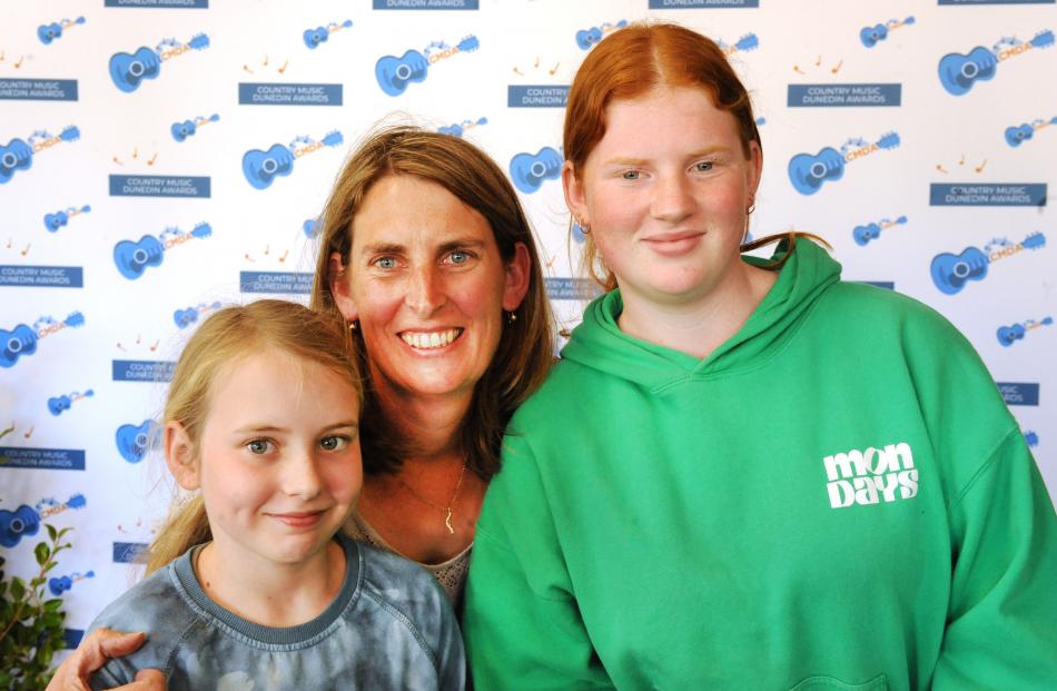 Jody Drysdale with her daughters Leah (10) and Carly (14), all of Balfour.