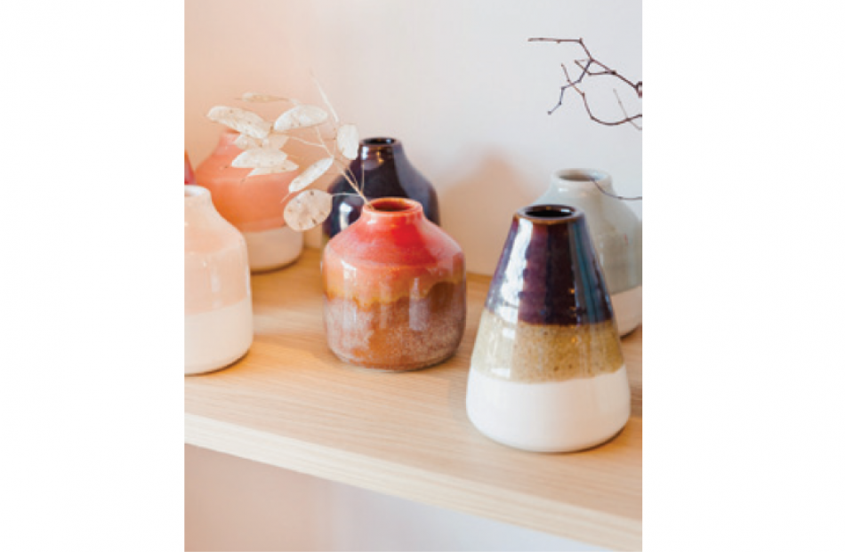 West Coast Stoneware bud vase handmade for RocknRosie in a a range of different shapes and...