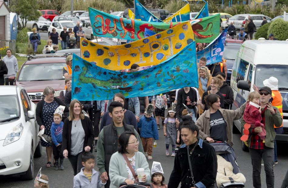 Pupils from Port Chalmers School, Pūrākaunui School, Port Chalmers Kindergarten and Pioneers...