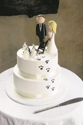 Jonathan Pinney and Sarah Campbell's wedding cake.