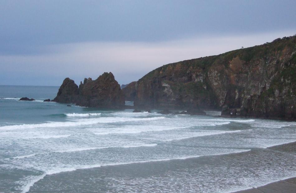 The Frances Pillars and Lathyrus Bay, also known as Sweet Pea Beach.