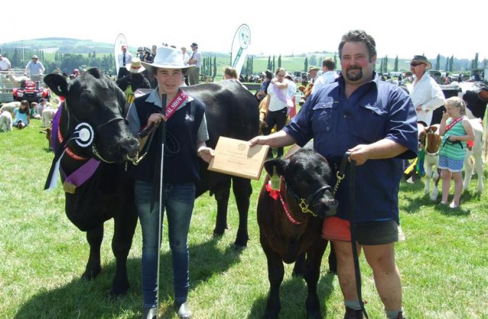 A special award of ''best in show'' went to an Angus cow and calf entered by a Waikaka farm....