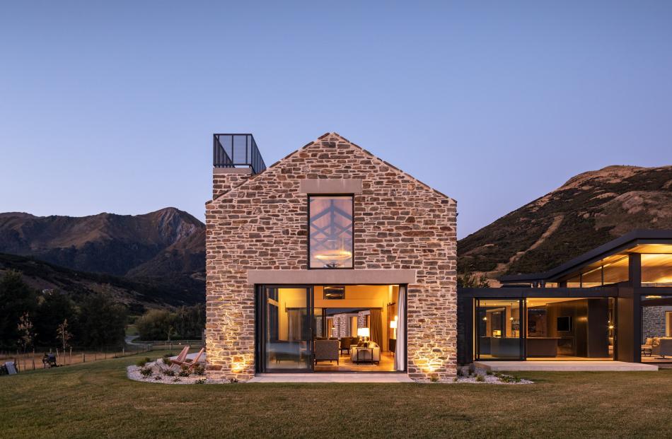 Closeburn Lodge, by Mason & Wales Architects.