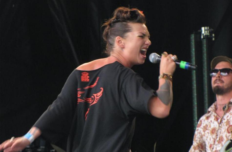 Kiwi songstress Hollie  Smith: Summerlands Festival, Lake Hawea. Photo by Tracey Roxburgh. Photo...