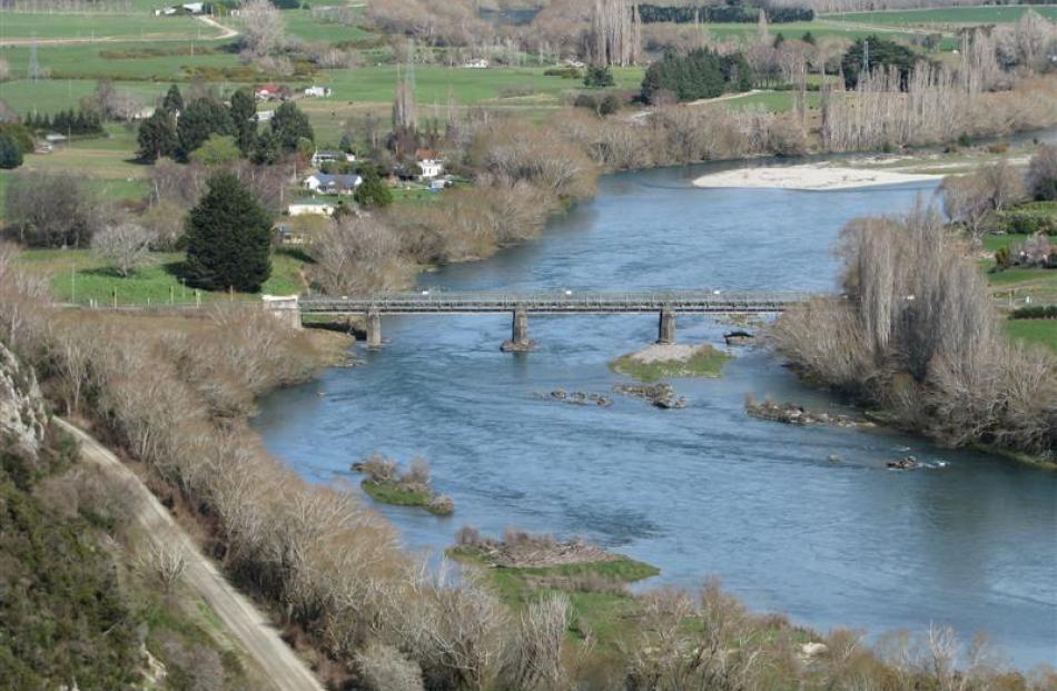 The Beaumont Bridge, spanning the Clutha River/Mata-au, was opened in 1887. Photo supplied.