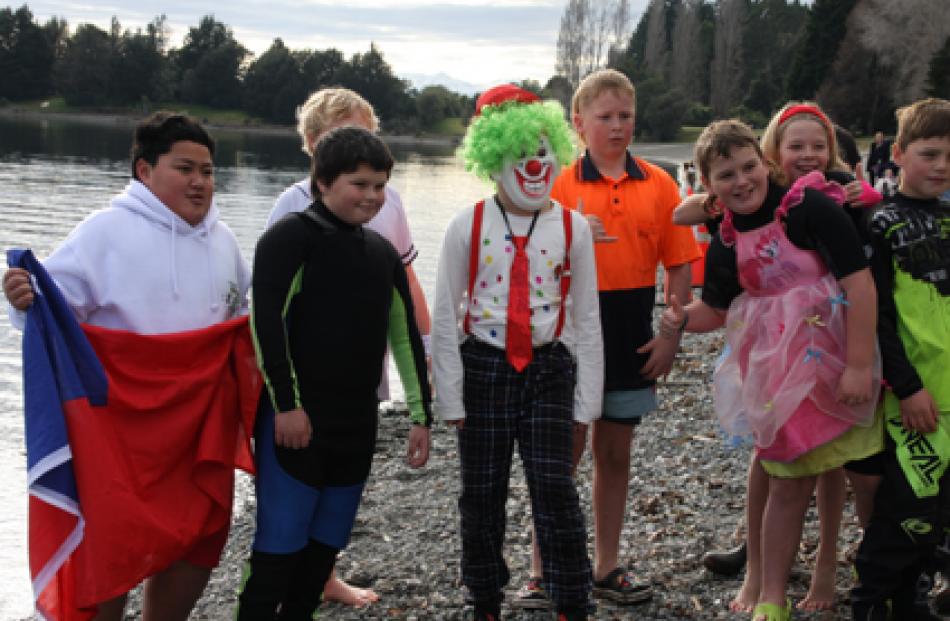 IMG 7165: Students from Te Anau School ready for their plunge into the icy waters of Lake Te Anau...