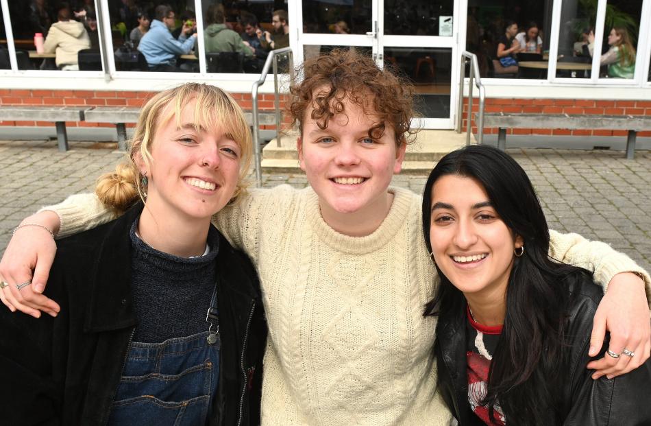 Emma Gentry, 19, Ivy Mitchell, 18, and Saamya Gulati, 18. PHOTOS: LINDA ROBERTSON