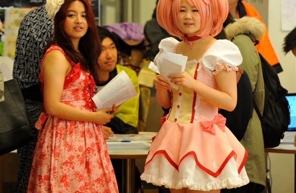 Otago University Japanese Association members Avis Kao (23, left) and Tomoe Watanabe (22).