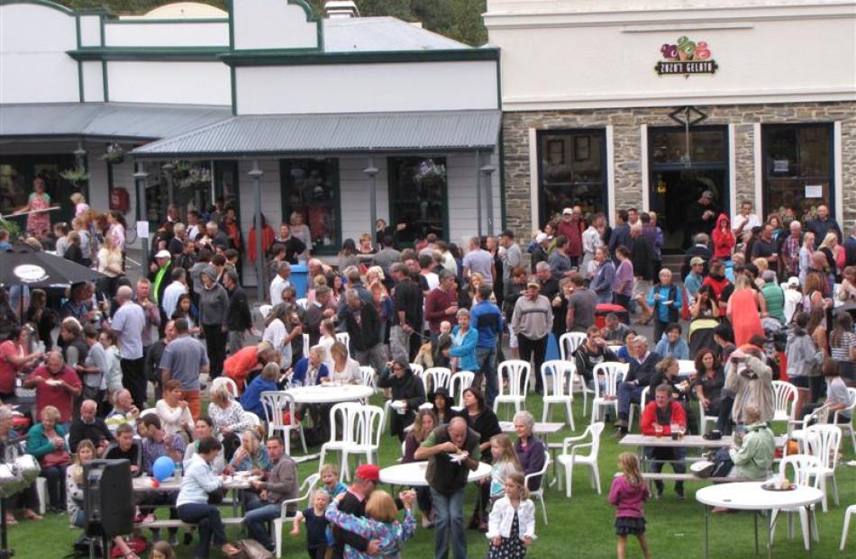 Hundreds of people congregated on Buckingham St in Arrowtown on Thursday night to welcome the New...