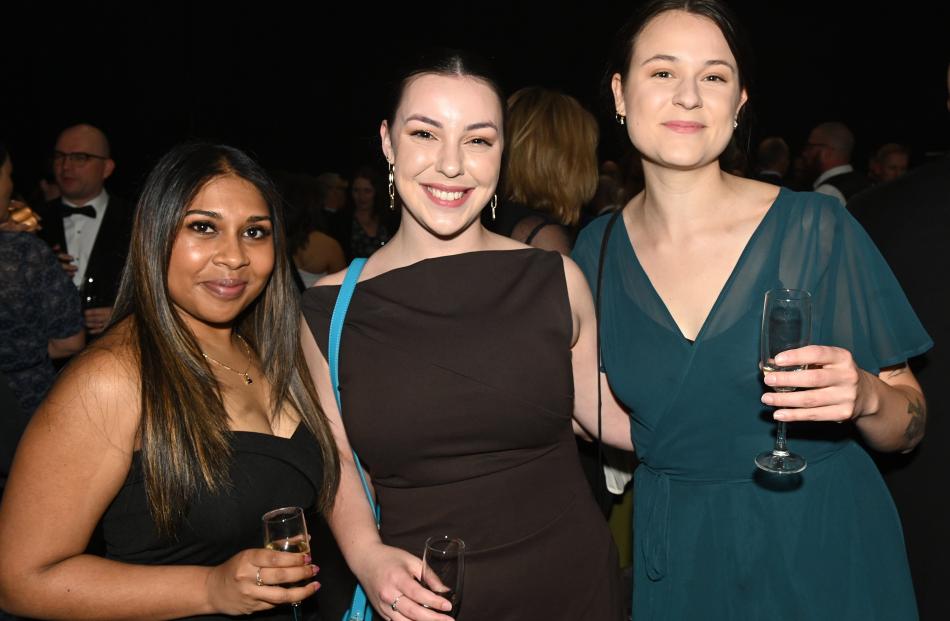Jacinta Siwan, Jodi Patterson and Stephanie Perron all of Dunedin. PHOTOS: LINDA ROBERTSON