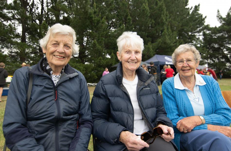 Alma Elliot, Robin Norton, both of Ranfurly, and Valerie Smith, of Naseby.