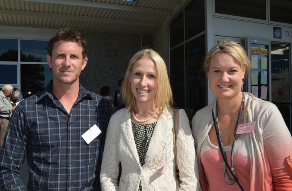 Aaron and Susie Whitley of Mosgiel, and Larissa Brown of Waitahuna.