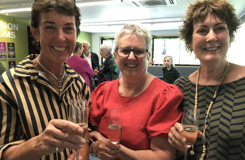 Fe Howie, Janice Dickey and Marg Galloway.
