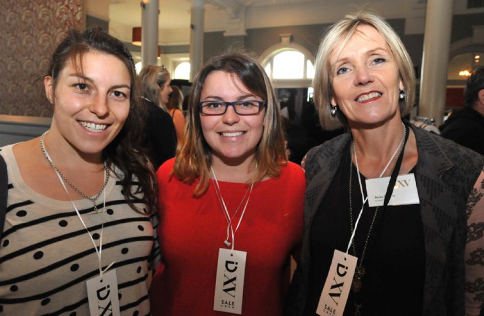 Jess, Lucy and Anita Greene, all of Dunedin.