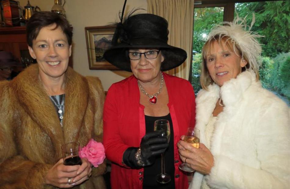 Sarah Strain  with Sally Hogg and Jenny Lynch.
