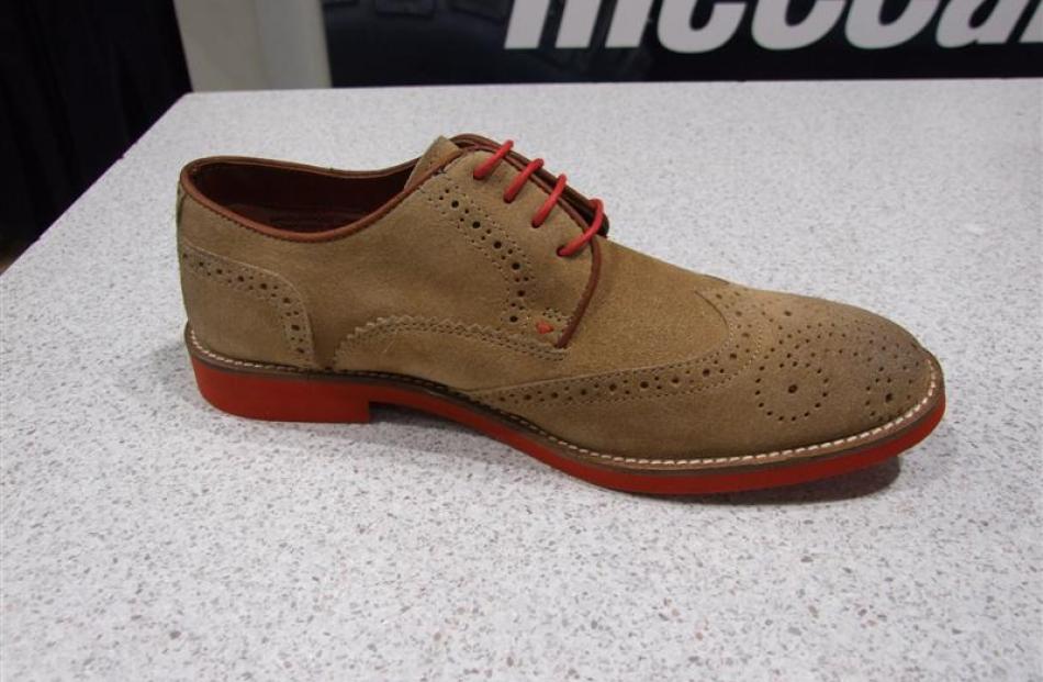 Red tape suede brogues, at Meccano.