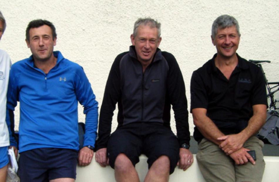 Chris Sole, Peter Frew, Peter Hughes, Gerald Scoones, and Richard Hendry, all of Dunedin.
