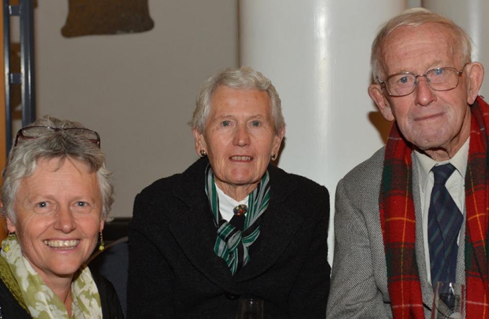 Raewyn Macfie of Mosgiel, and Helen and Robert Macfie of Alexandra.