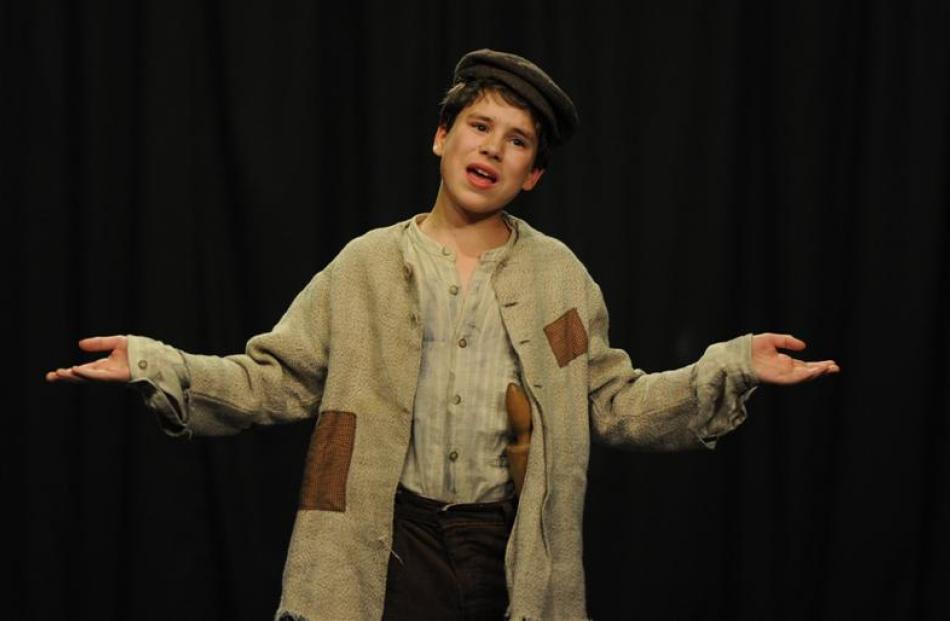 Alexander McAdam (13), of Dunedin, sings <i>Consider  Yourself</i>,  from the musical <i>Oliver!</i>