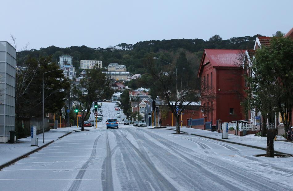 Snow in Dunedin's campus area. Photo by David Xie