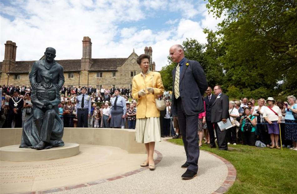 Princess Anne talks to sculptor Martin Jennings at the ceremony.