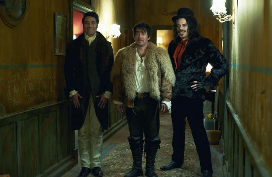 Taika Waititi (left), Jemaine Clement (right) and Jonathan Brugh play somewhat geeky vampire...