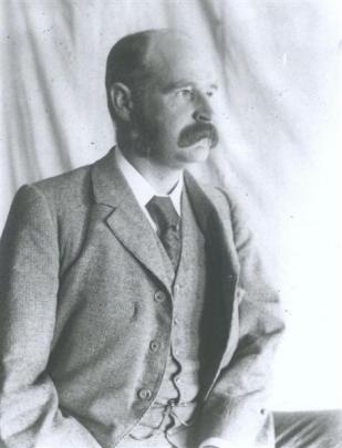 John Halliday Scott.  Photos from Hocken Library.