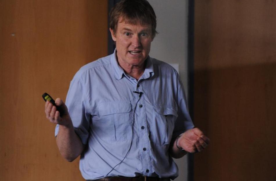 Graeme Elliott
