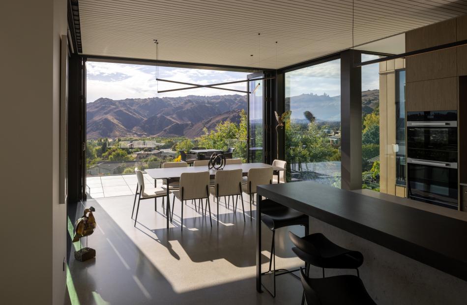 Building above the rock provided views across neighbouring houses to the landscape beyond.