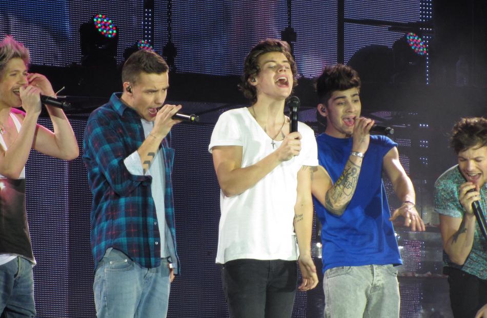 One Direction plays in Glasgow. Photo by Fiona McKinlay.