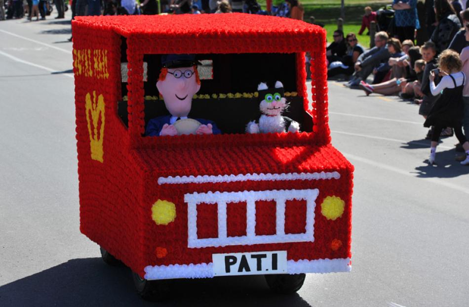 P and C Partnership's float "Postman Pat".