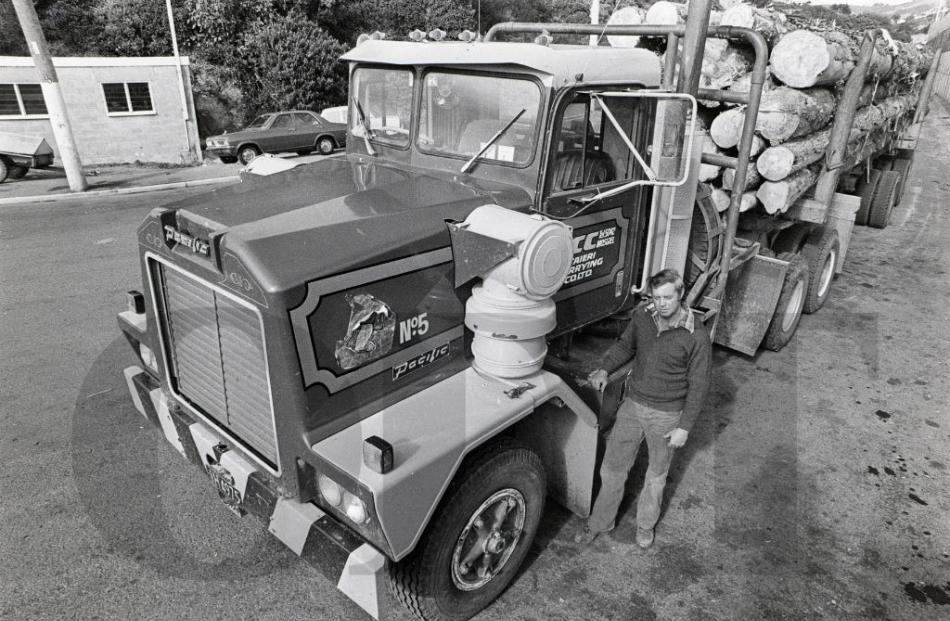 Evening Star 1978. Taieri Carrying, Dynes Transport.