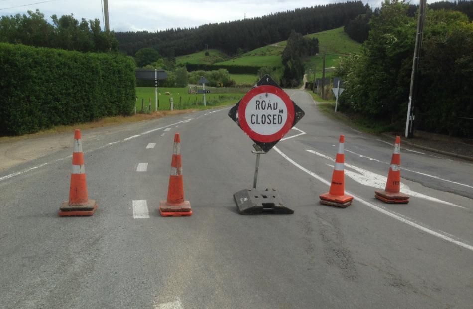 SH 87 road closed. Photo by Linda Robertson