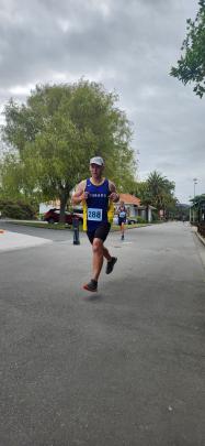 Tyrone Grace sets off on his 5km run which he made in 20min 41sec.