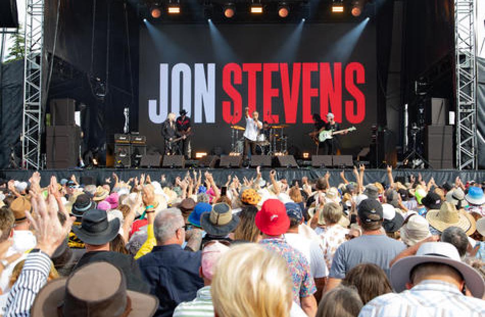 Jon Stevens entertained the big crowd. Photo: Neil McIntosh