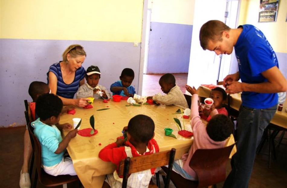 A preschool session at Akany Avoko. Wyn Barbezat is at left.