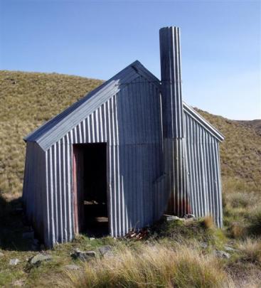 Chimney Gully Hut.