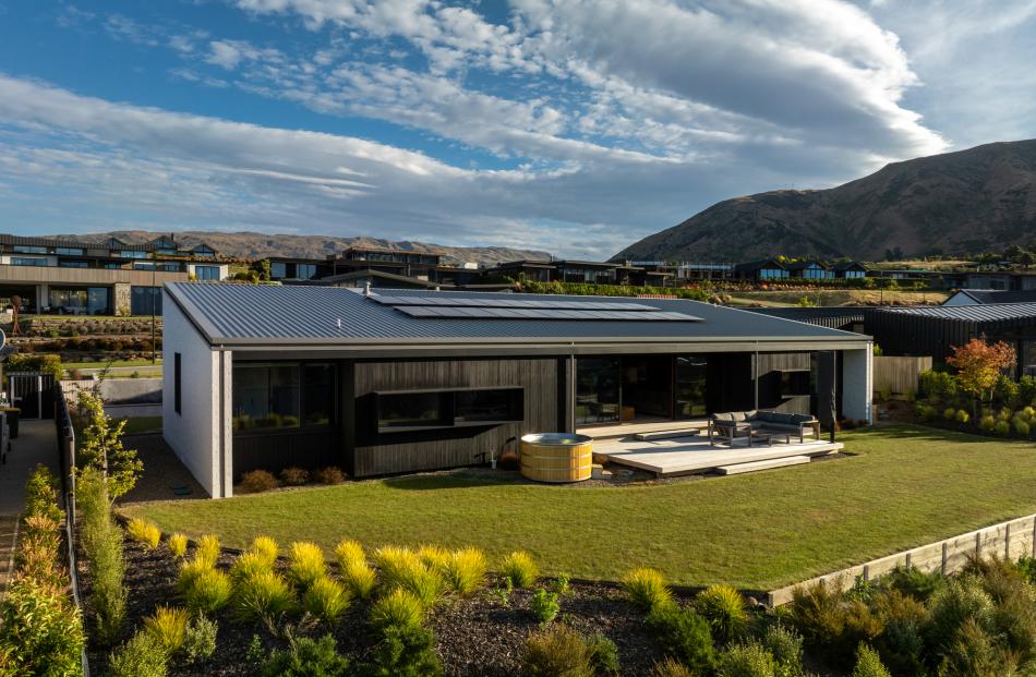 Brick House by Rafe Maclean Architects. (Photo: Simon Devitt)