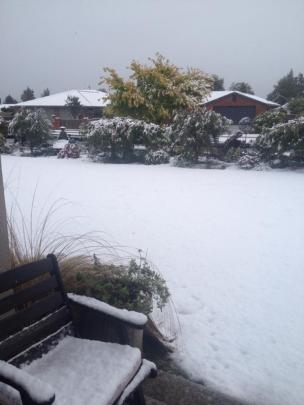 Snow in Te Anau this morning. Photo supplied.