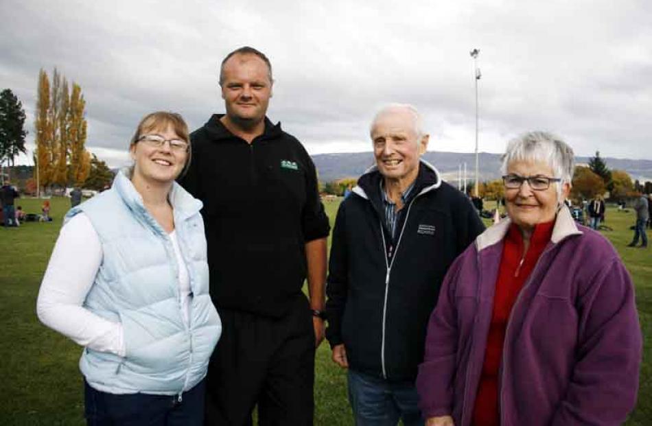 Timea & David Welsh of Roxburgh, Owen Perkins of Millers Flat, & Dianne King of Alexandra.