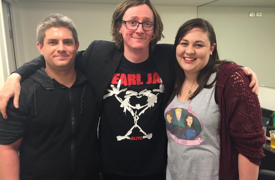 Becky and Dan with Irish comedian Ed Byrne at the Glenroy Auditorium after the show. Photo supplied