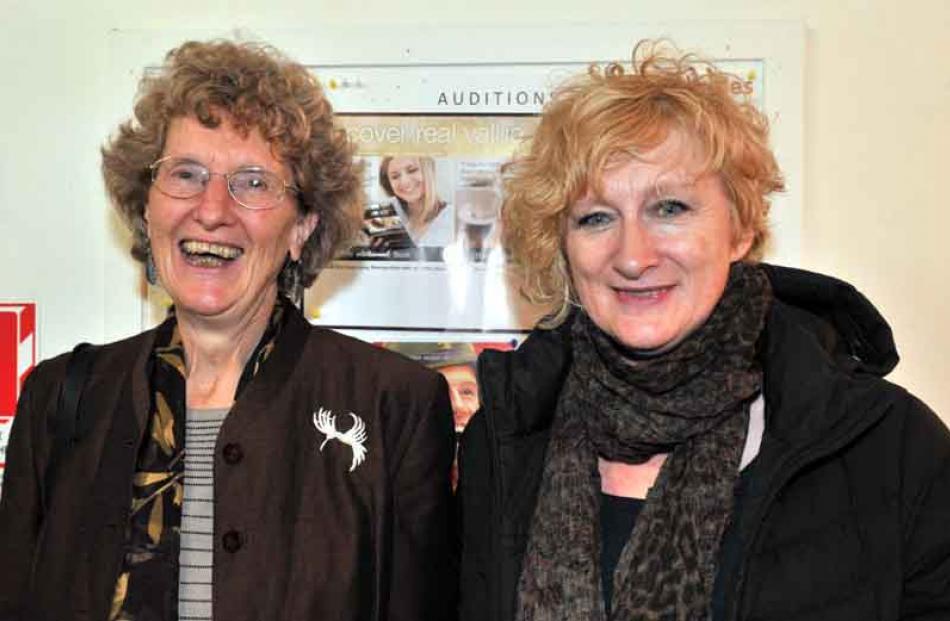Dorothy Kerin of Dunedin, and Ruth Wheeler of Wingatui.