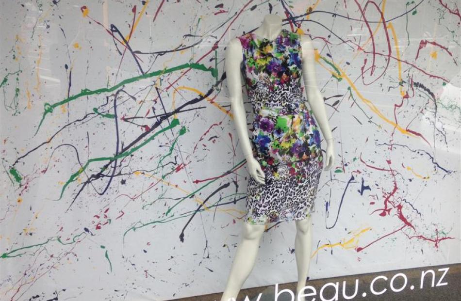 The Jackson Pollock-inspired window featuring one of Natasha Postill's Beau designs.