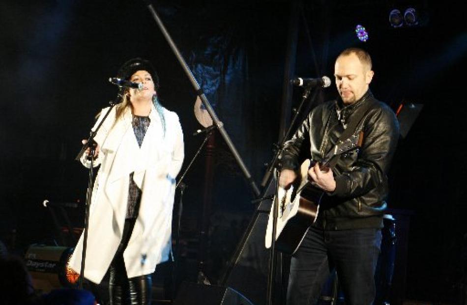 The Hamiltones Stacey Hamilton and Marc Hamilton. Photo by Liam Cavanagh