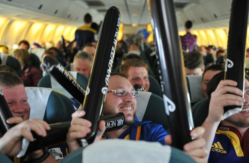 Highlanders' supporters bound for Wellington.