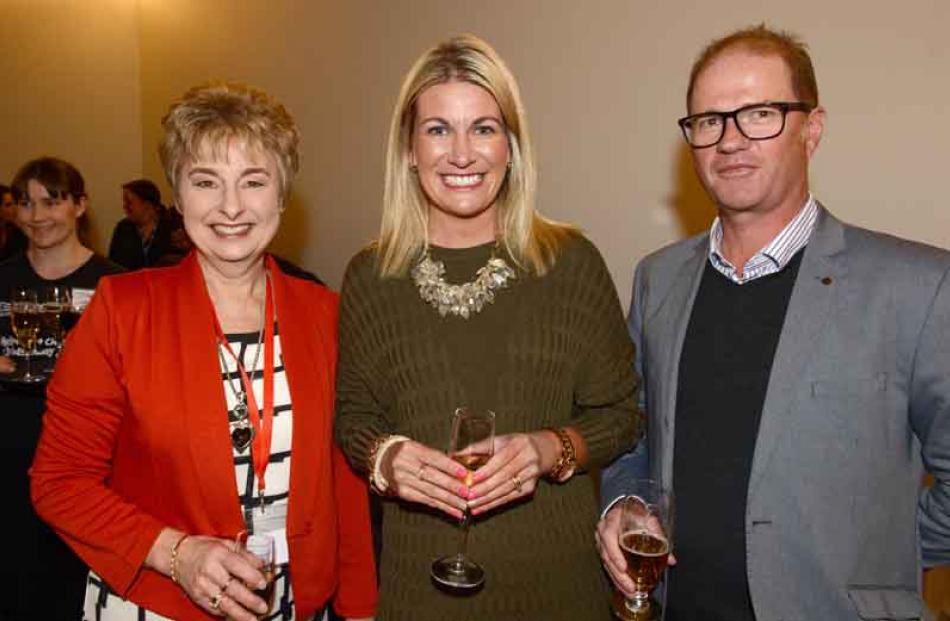 Annemarie Jorissen of Wingatui with Alex and Steve Hannagan, both of Dunedin.