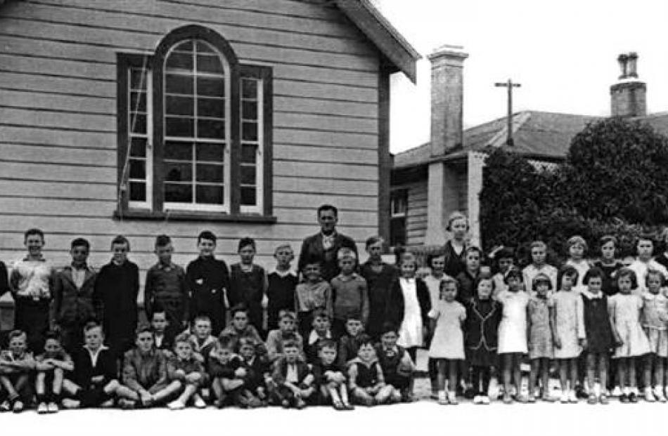 Brighton School in 1938. It was used as a backdrop to many school photos over many decades, and...