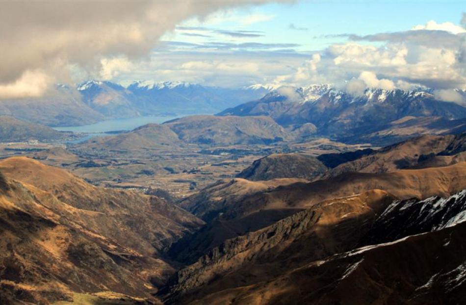 The magnificent view from Cardrona skifield.